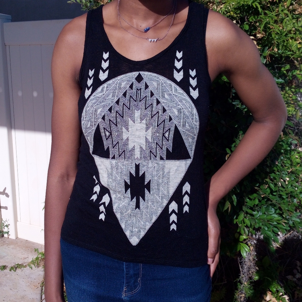 Blu Planet black & cream tank top ⚜️